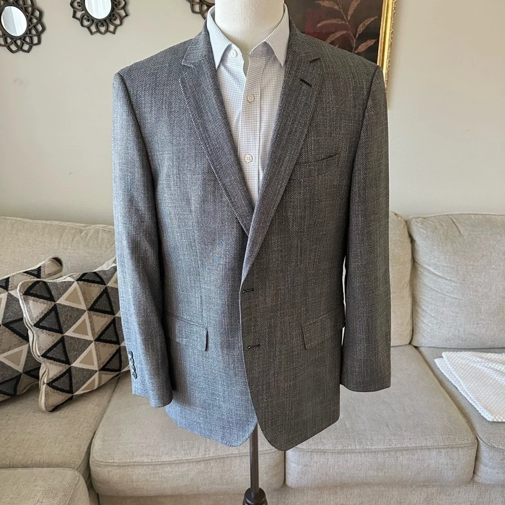 Hugo Boss Nailhead Two Button Light Grey Blazer Mens Size 44R